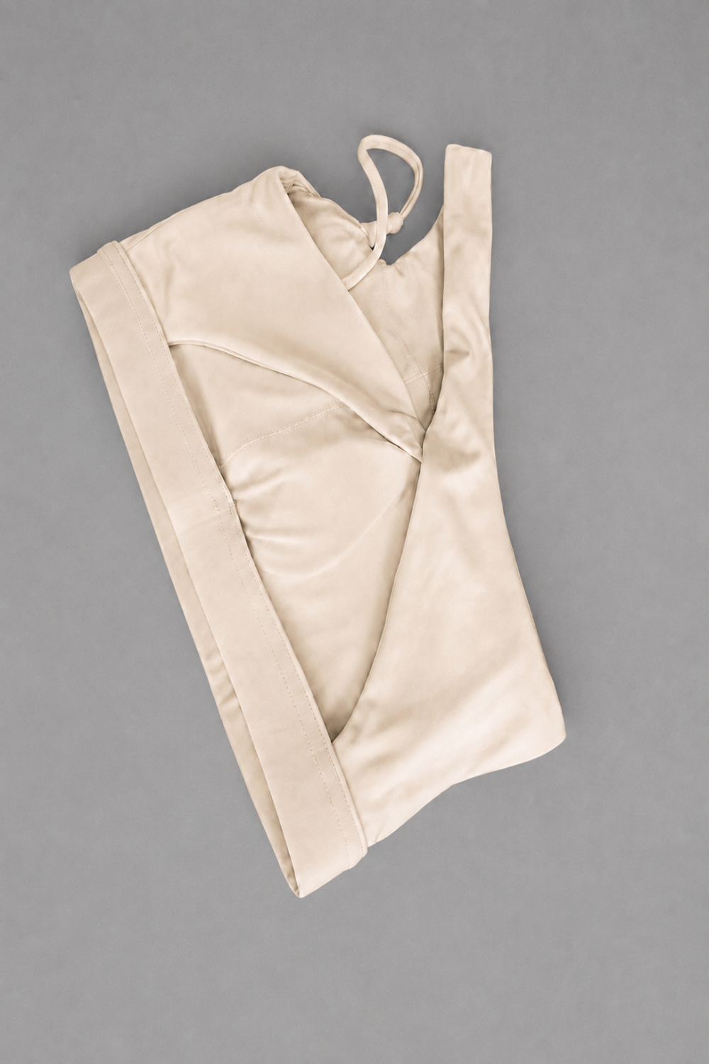 ANNY CHARM TOP